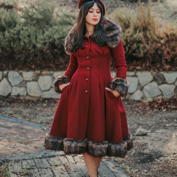 Collectif Pearl Coat in Cranberry / Burgundy - Picture 5 of 5